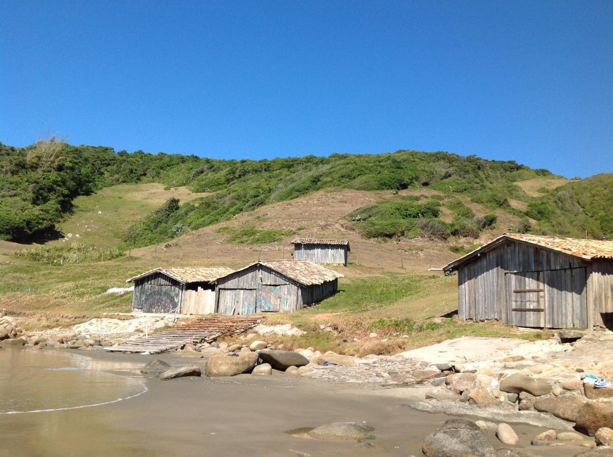 Pousada Gopak Praia do Rosa Exterior photo